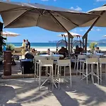 Sole & Mare - Terrazza Fronte Mare Apartment