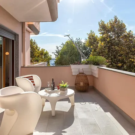 Apartmán Sole & Mare - Terrazza Fronte Mare